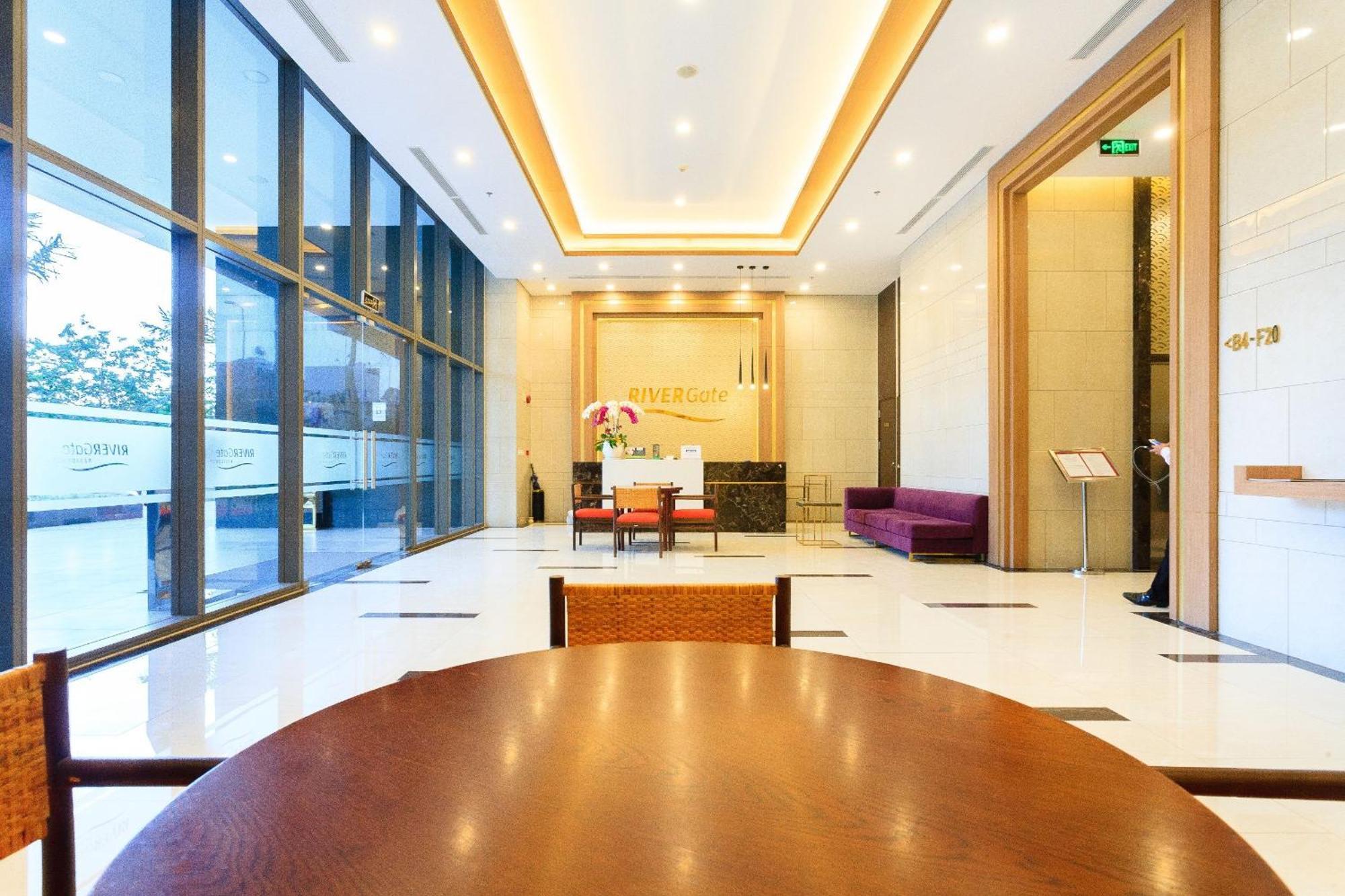 مدينة هوشي منه Henry Home - Rivergate المظهر الخارجي الصورة